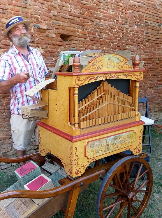 chanteur inspire festival montesquieu lauragais